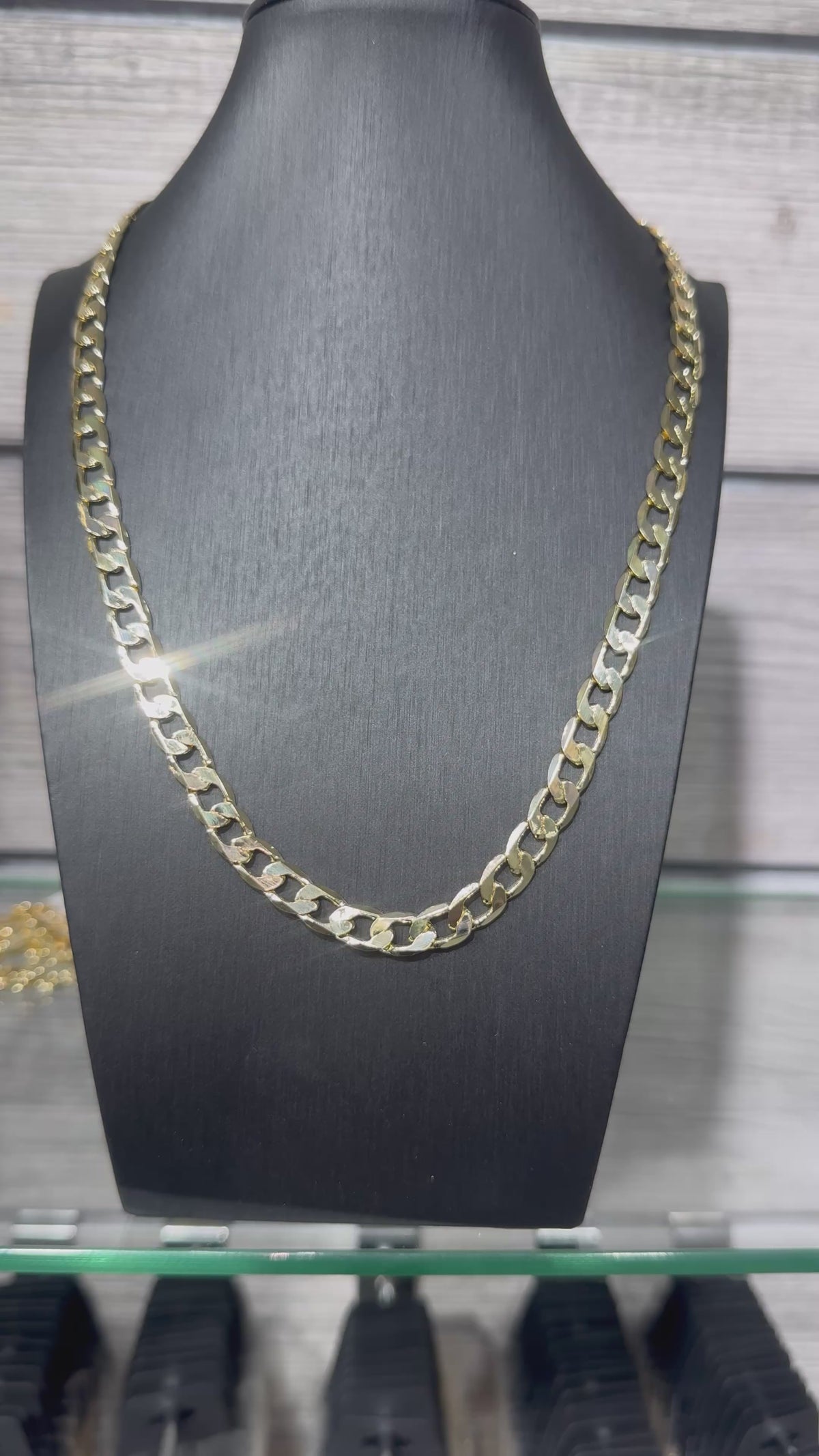 Gold Cuban Link Chain